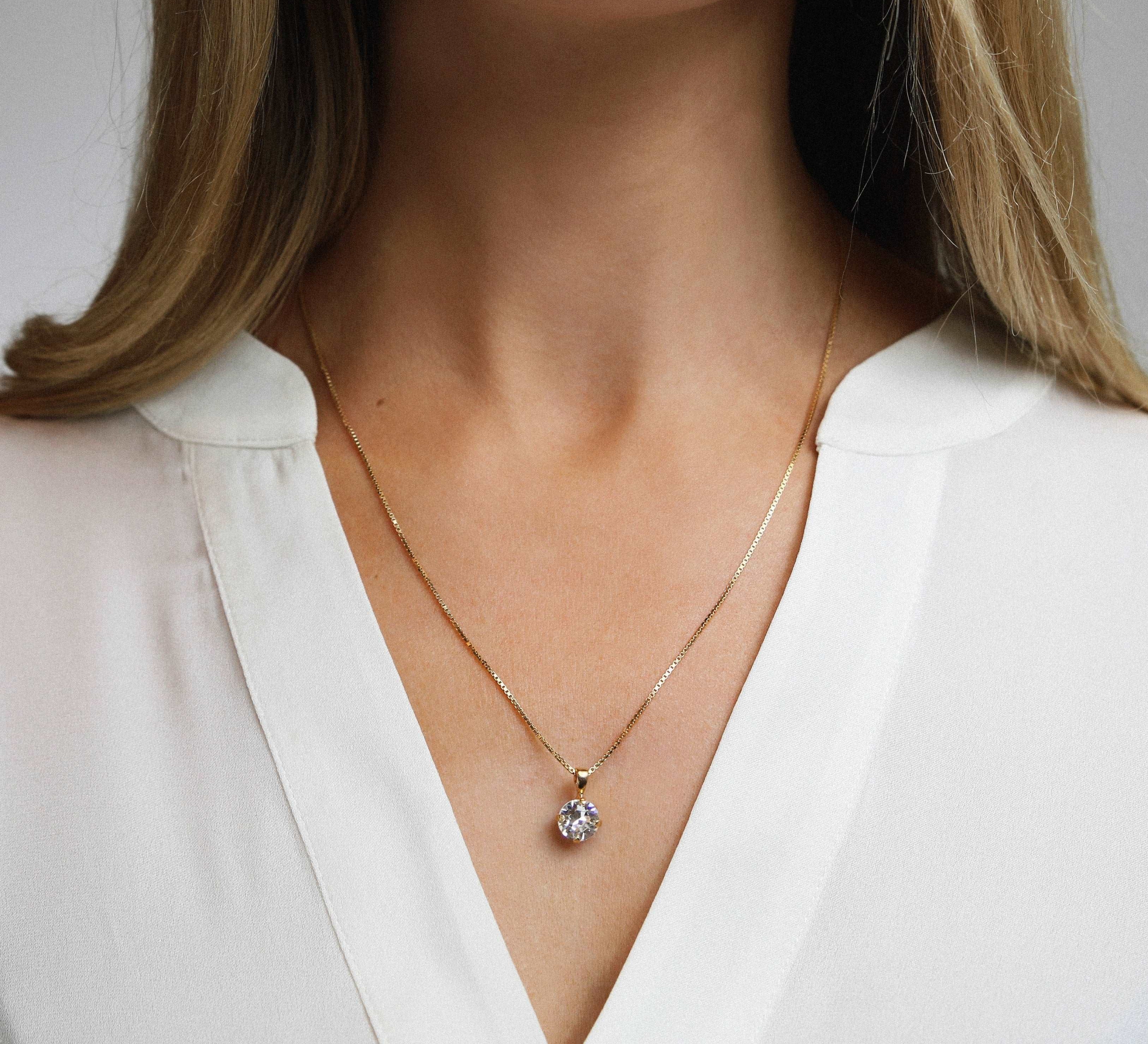 Classic Petite Necklace / Crystal