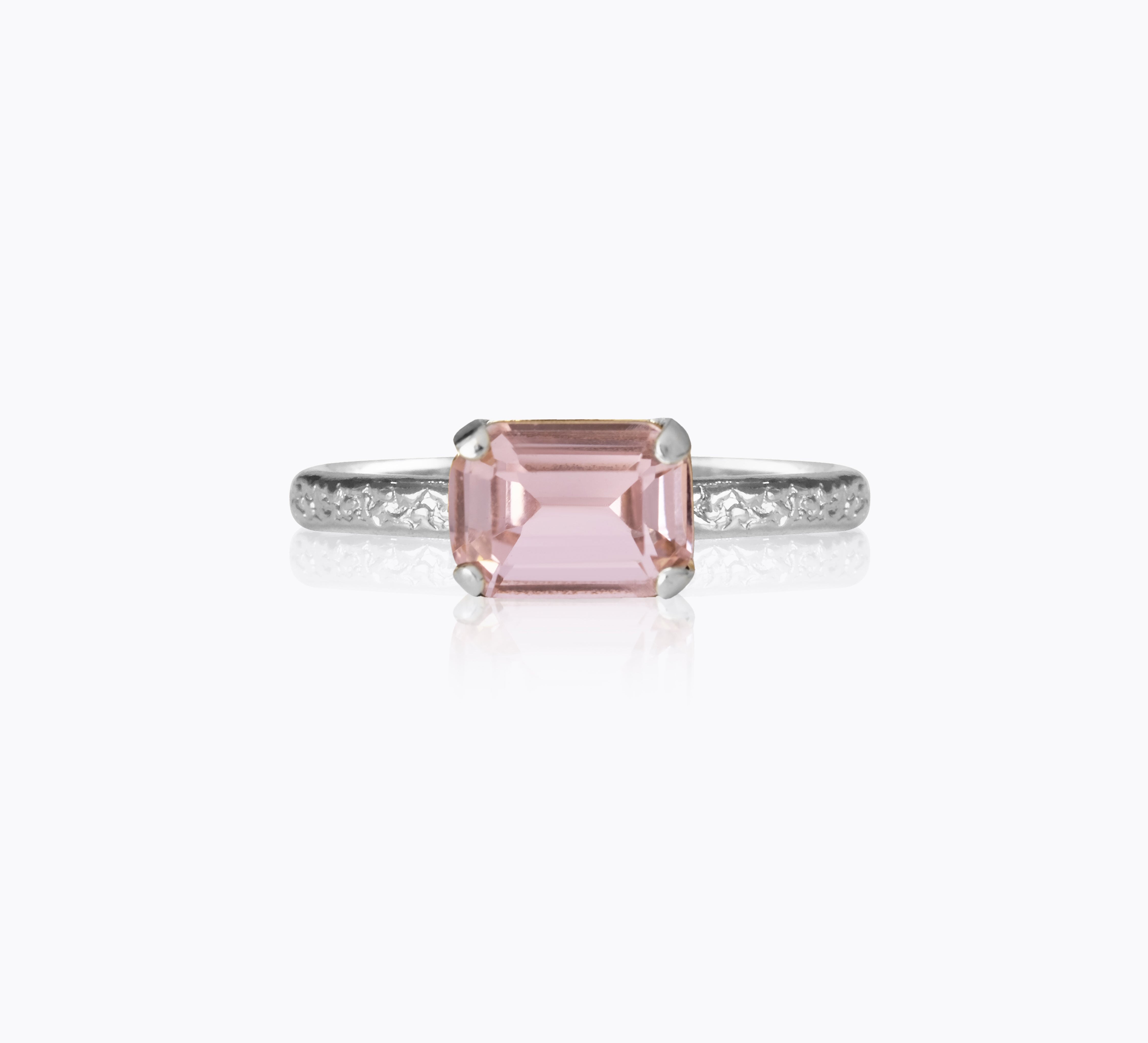 Caroline Svedbom - Naya Ring Light Rose Rhodium