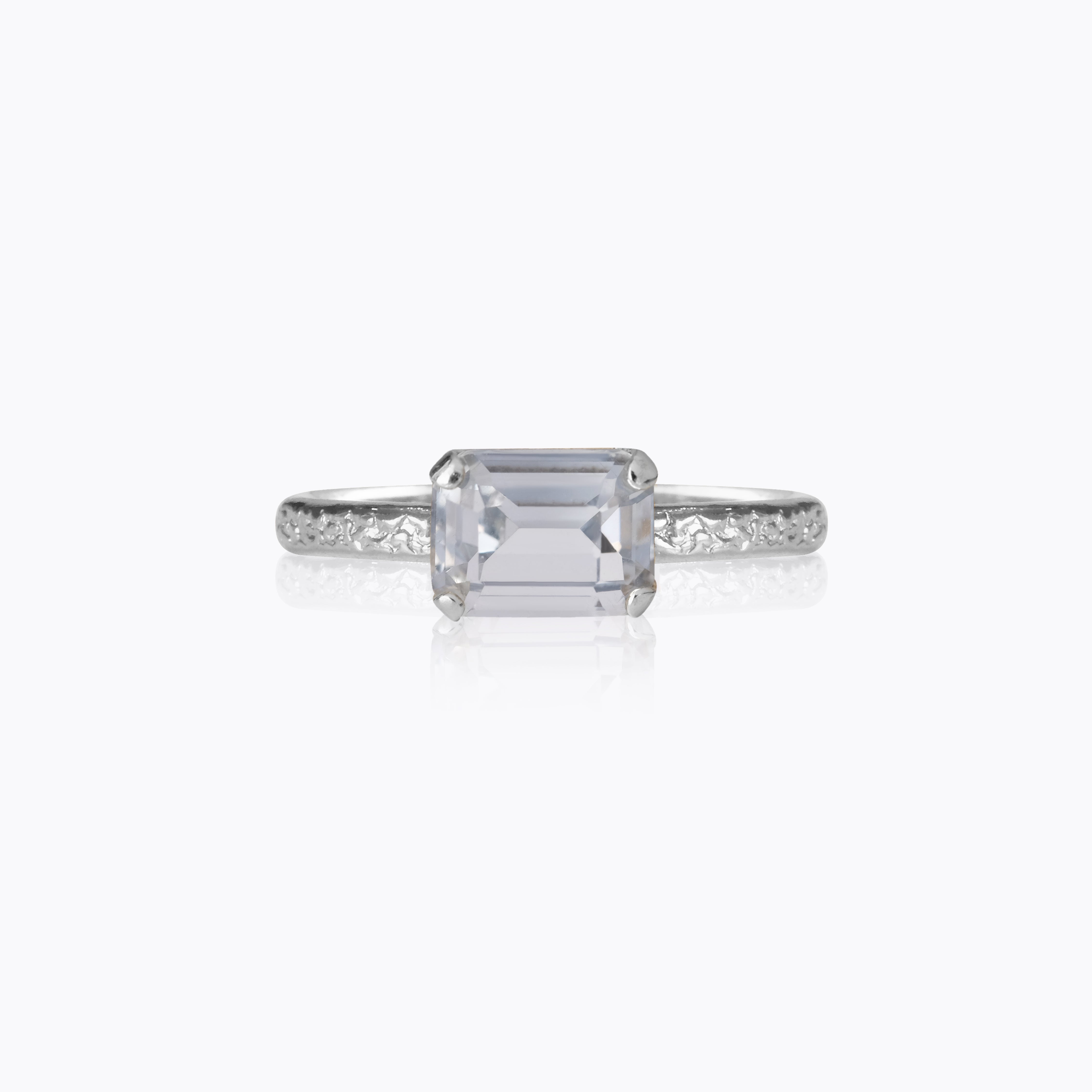Caroline Svedbom - Naya Ring Light Sapphire Rhodium