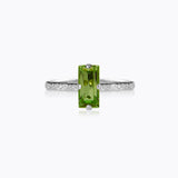 Caroline Svedbom - Baguette Ring Peridot Rhodium