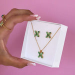 Crystal Star Necklace / Peridot